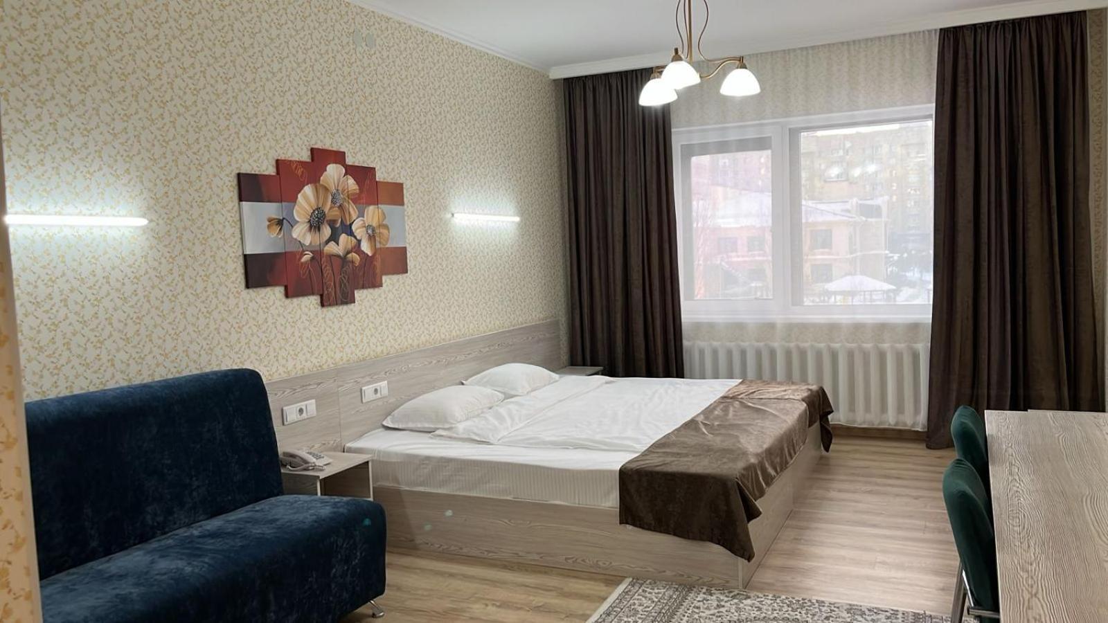 Hotel Union Plaza à Astana Extérieur photo