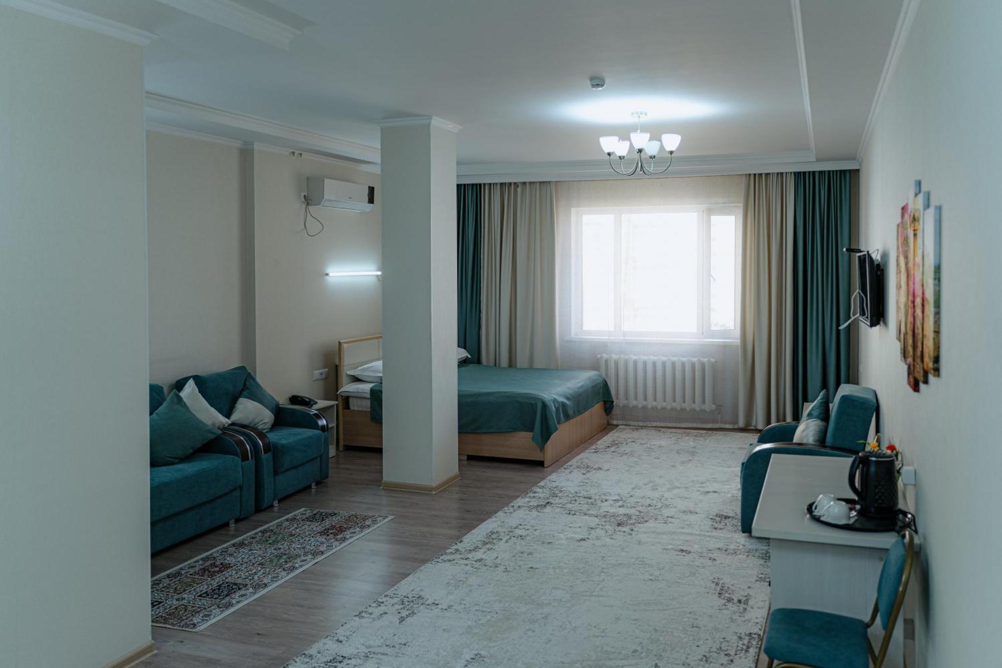 Hotel Union Plaza à Astana Extérieur photo